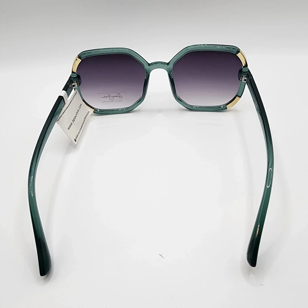 Sean John Women's Oversized Square Sunglasses Green Gold Accent 100% UV NWT